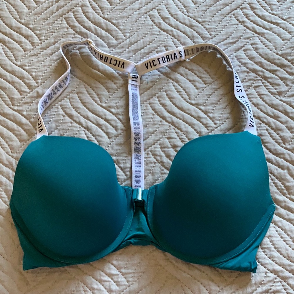 Victoria’s Secret Front Clasping Bra
